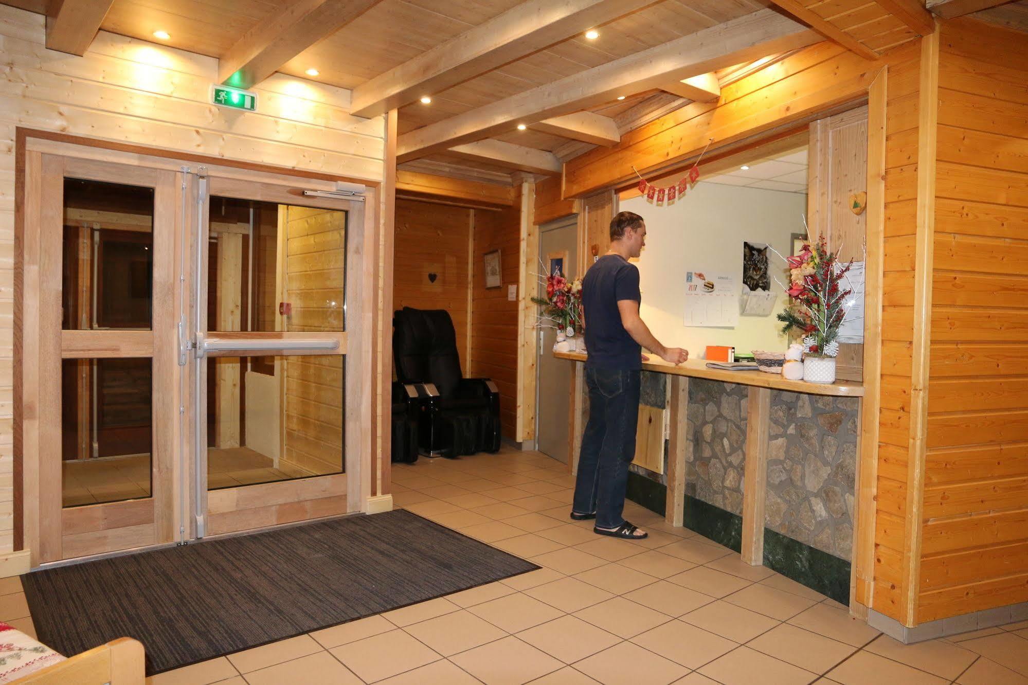 Hotel Emeraude Peisey-Nancroix Exterior photo