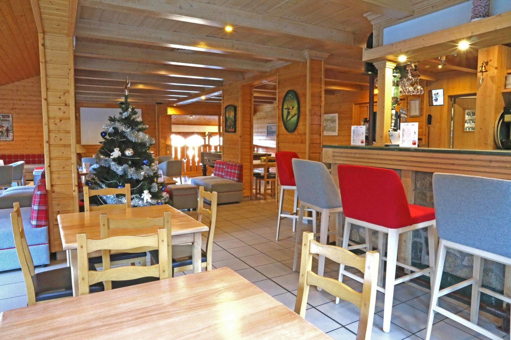 Hotel Emeraude Peisey-Nancroix Exterior photo