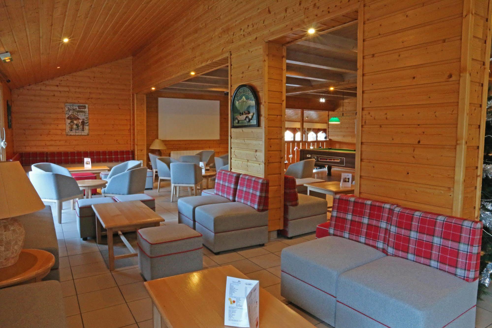 Hotel Emeraude Peisey-Nancroix Exterior photo